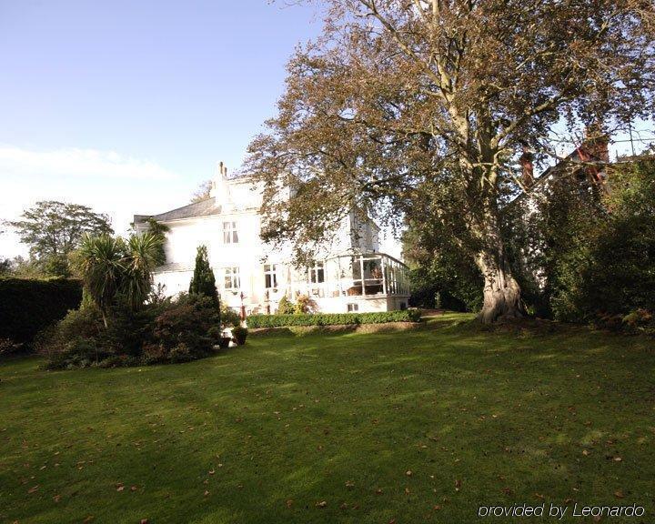 Fines Bayliwick Hotel Bracknell Dış mekan fotoğraf