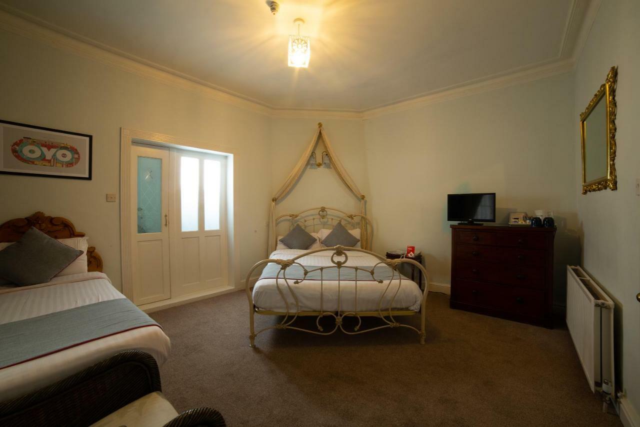 Fines Bayliwick Hotel Bracknell Dış mekan fotoğraf